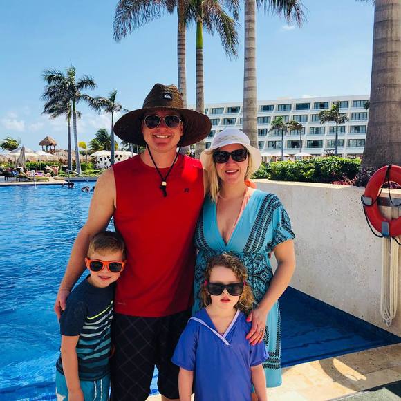 Meet your Posher, Paul - Picture 1 of 1